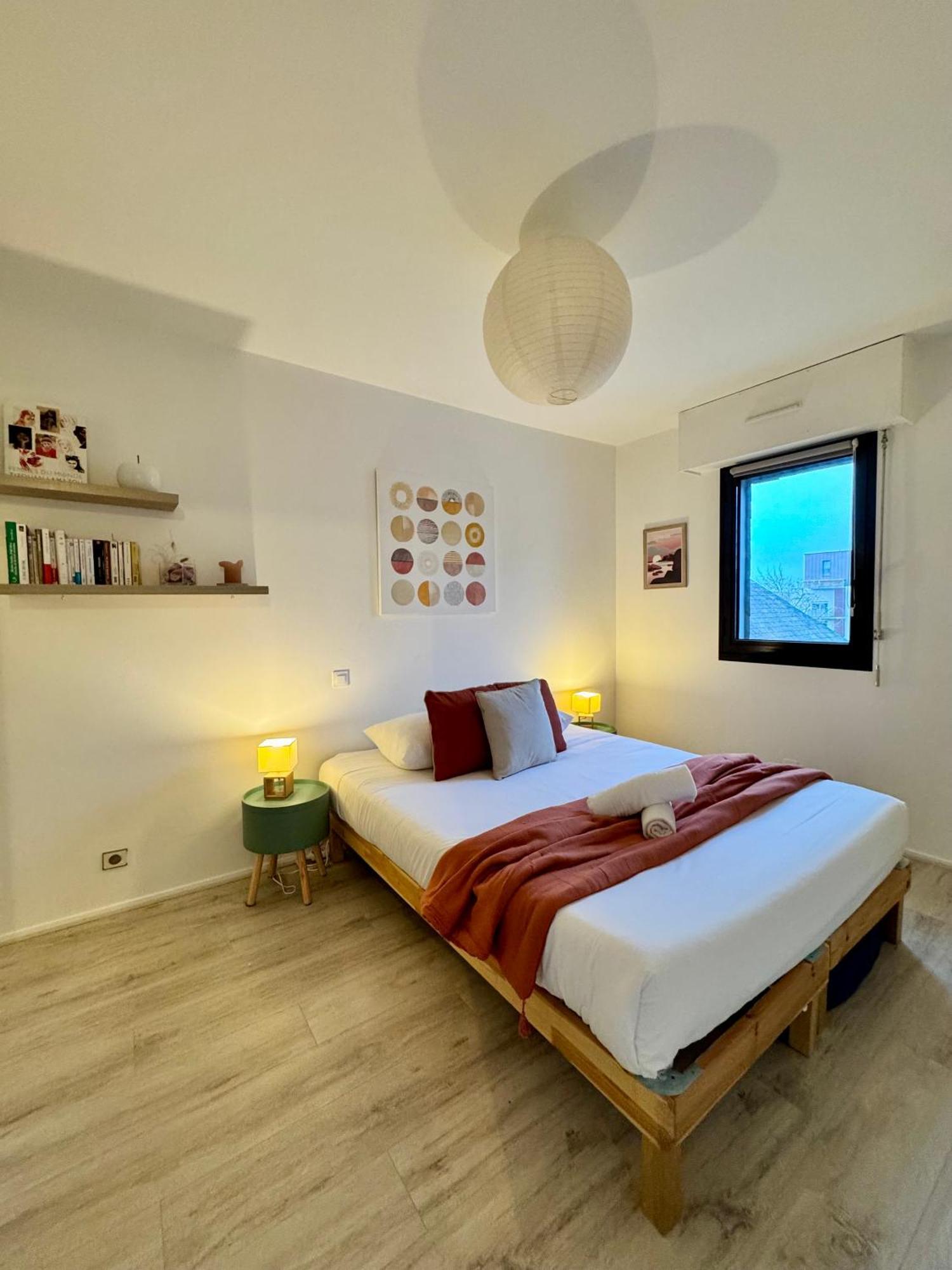 Apartament Le Nantais, Centre De Rennes Avec Garage Prive Zewnętrze zdjęcie