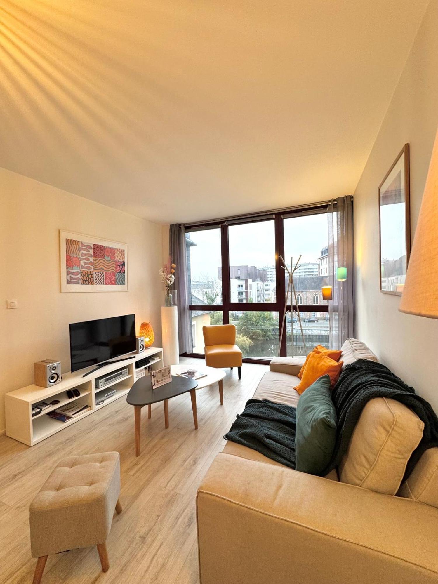 Apartament Le Nantais, Centre De Rennes Avec Garage Prive Zewnętrze zdjęcie